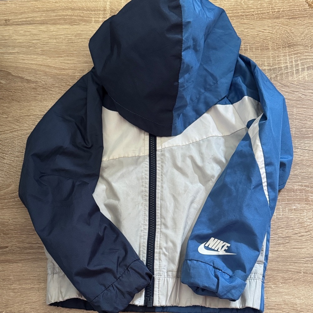 Nike Lightweight Zipper Jacket
